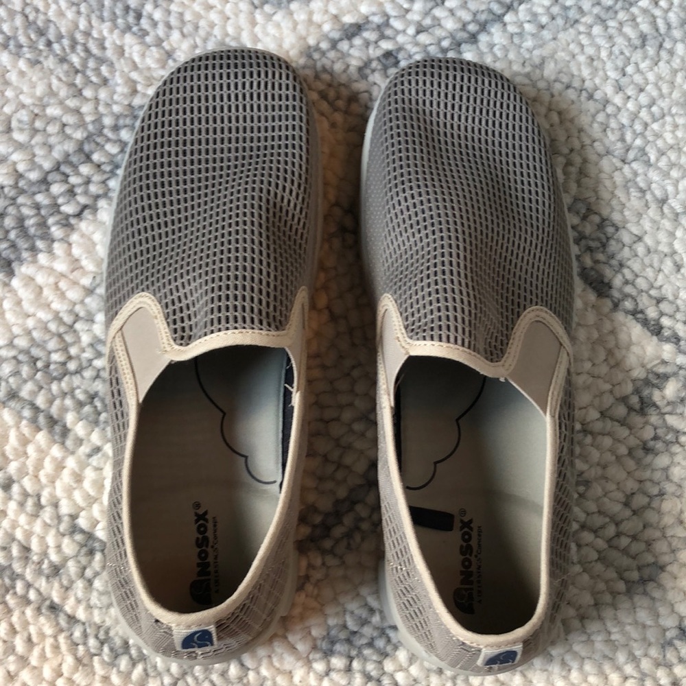 NoSox waterproof slip on shoes